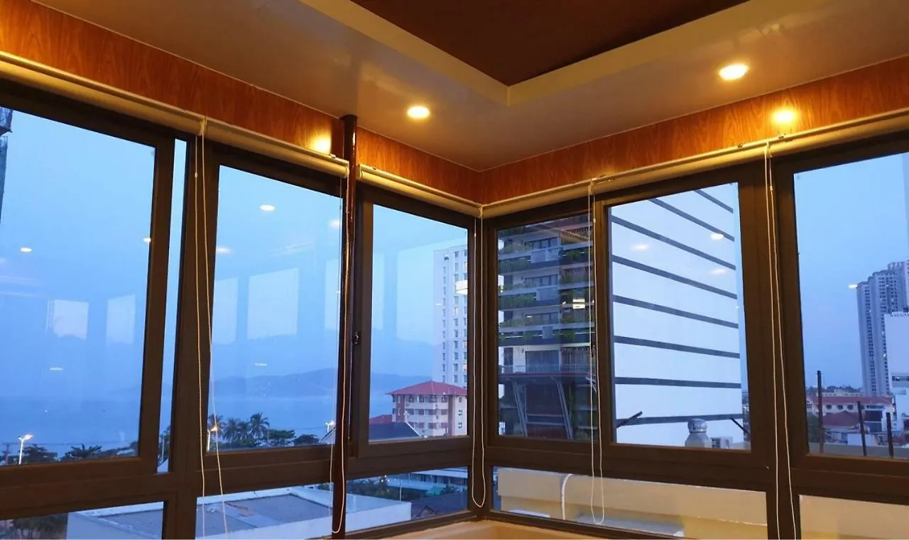 Garnet Hotel Nha Trang