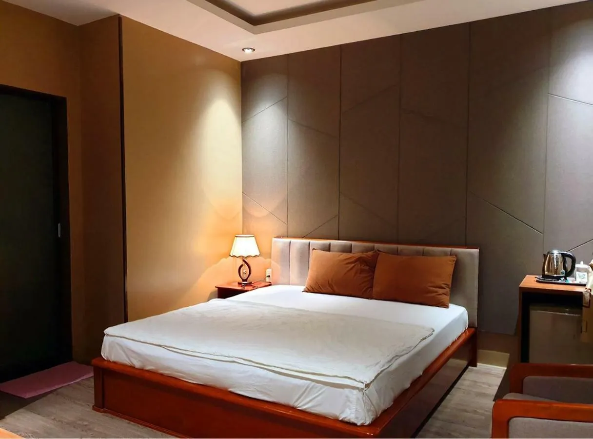 Garnet Hotel Nha Trang